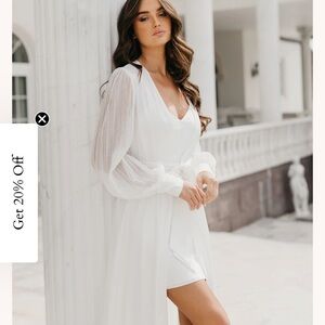 Bridal robe brand new with slip